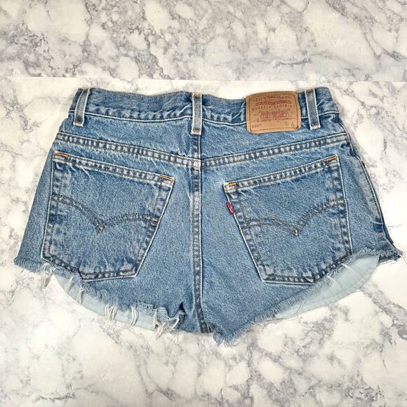 Levi's Vintage Y2K 550 Husky Denim Distressed Cutoff Shorts - Picture 3 of 11